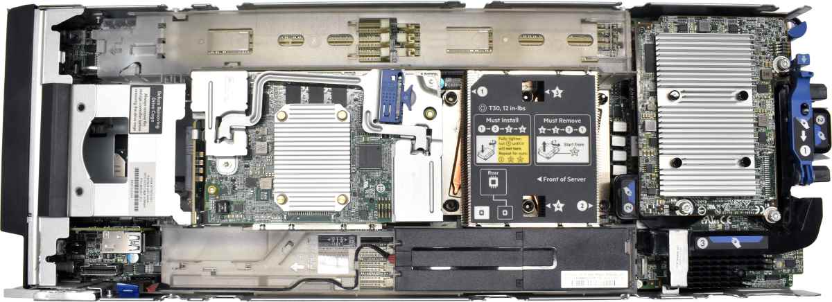 HP BladeSystem c7000 Enclosure 681844-B21 16xBL460C G10 2xPlatinum 8276 128GB RAM P204i P408e-M 2xSFF