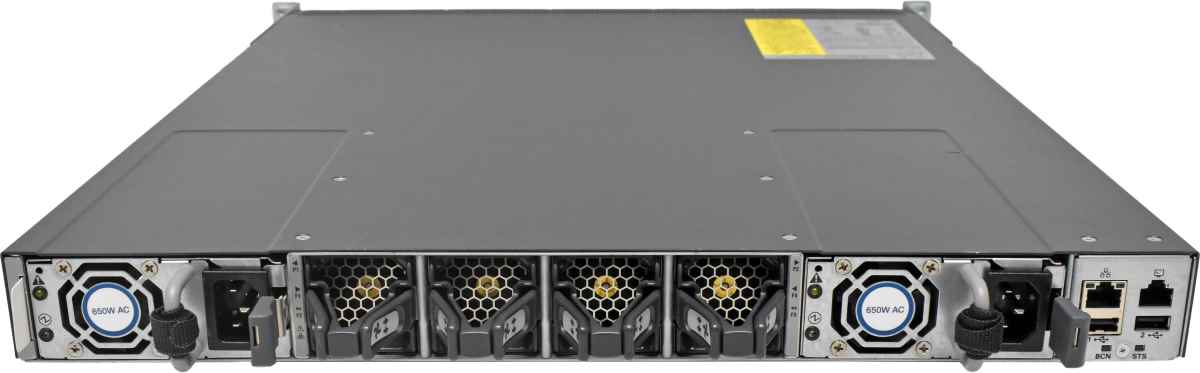 Cisco UCS-FI-6332 32-Port QSFP+ 40GE Switch +Rack Ears Cisco UCS-FI-6332 32-Port QSFP+ 40GE Switch +Rack Ears