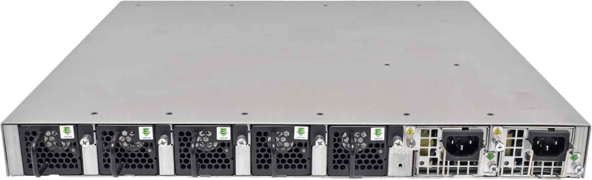 Extreme VDX 6740T-1G XBR-VDX6740T-56-1G-F 48-Port 10G RJ-45 Ethernet Switch 4x 40G QSFP+