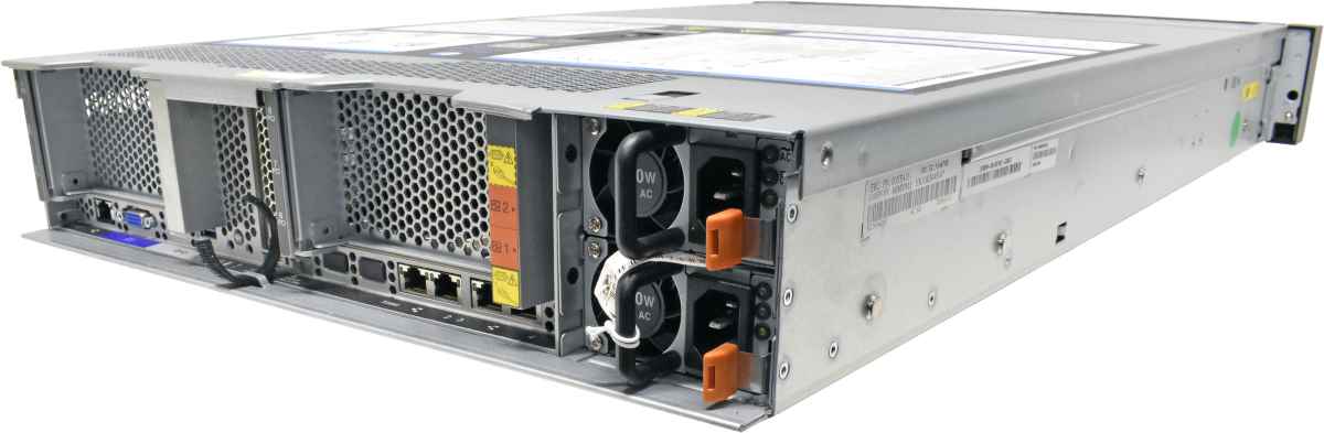 Lenovo System x3650 M5 Server Barebone 2x M5210 12G 24x SFF 2,5 No CPU & RAM