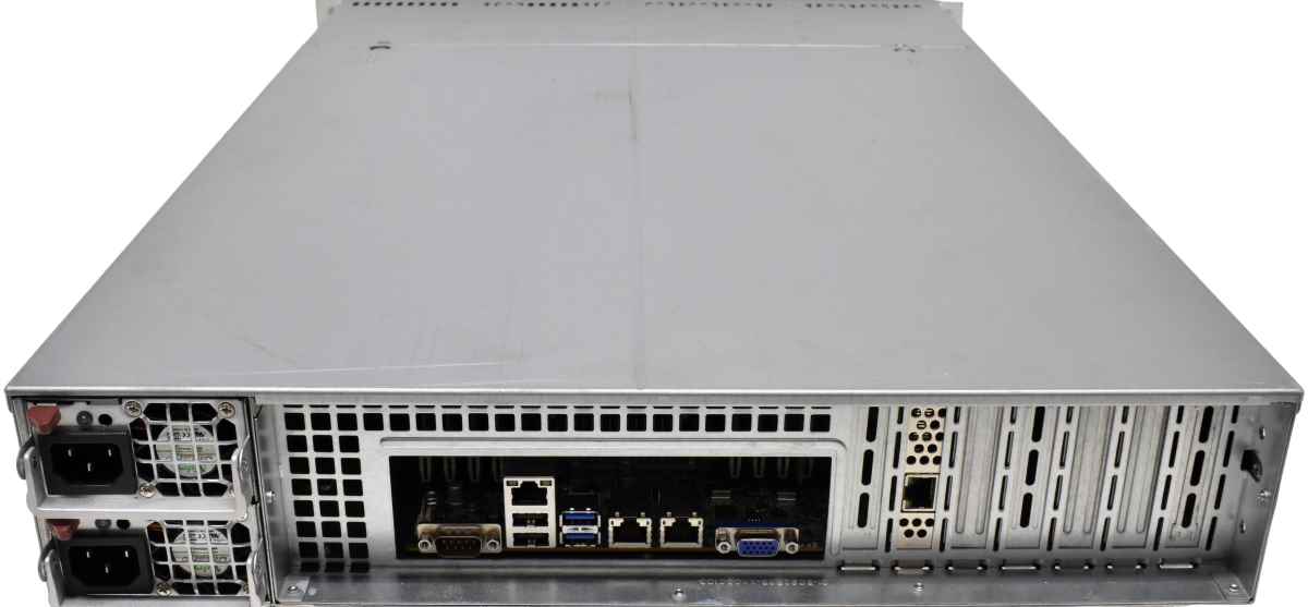 Supermicro CSE826 E5-1650 V3 6C 3,5GHz X10SRL-F Board 64GB RAM 8x 3,5Zoll Bay