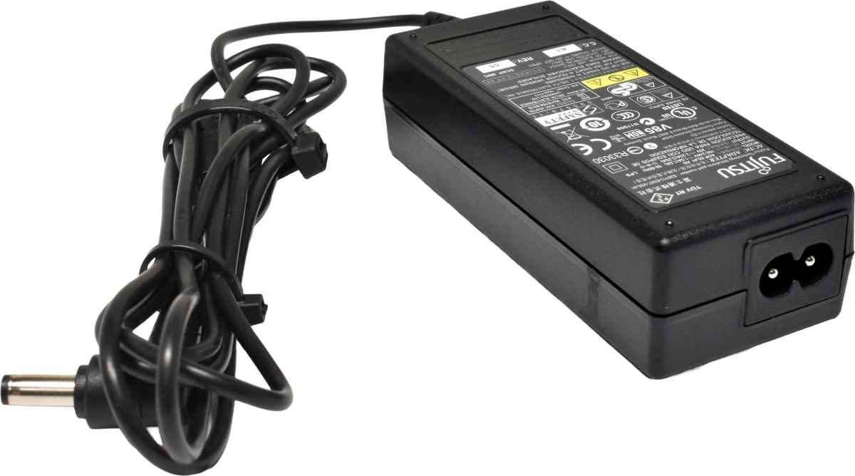 Fujitsu Delta ADP-65JH AD S26113-E557-V55-01 65W AC/DC Adapter 20V 3.25A +Cable
