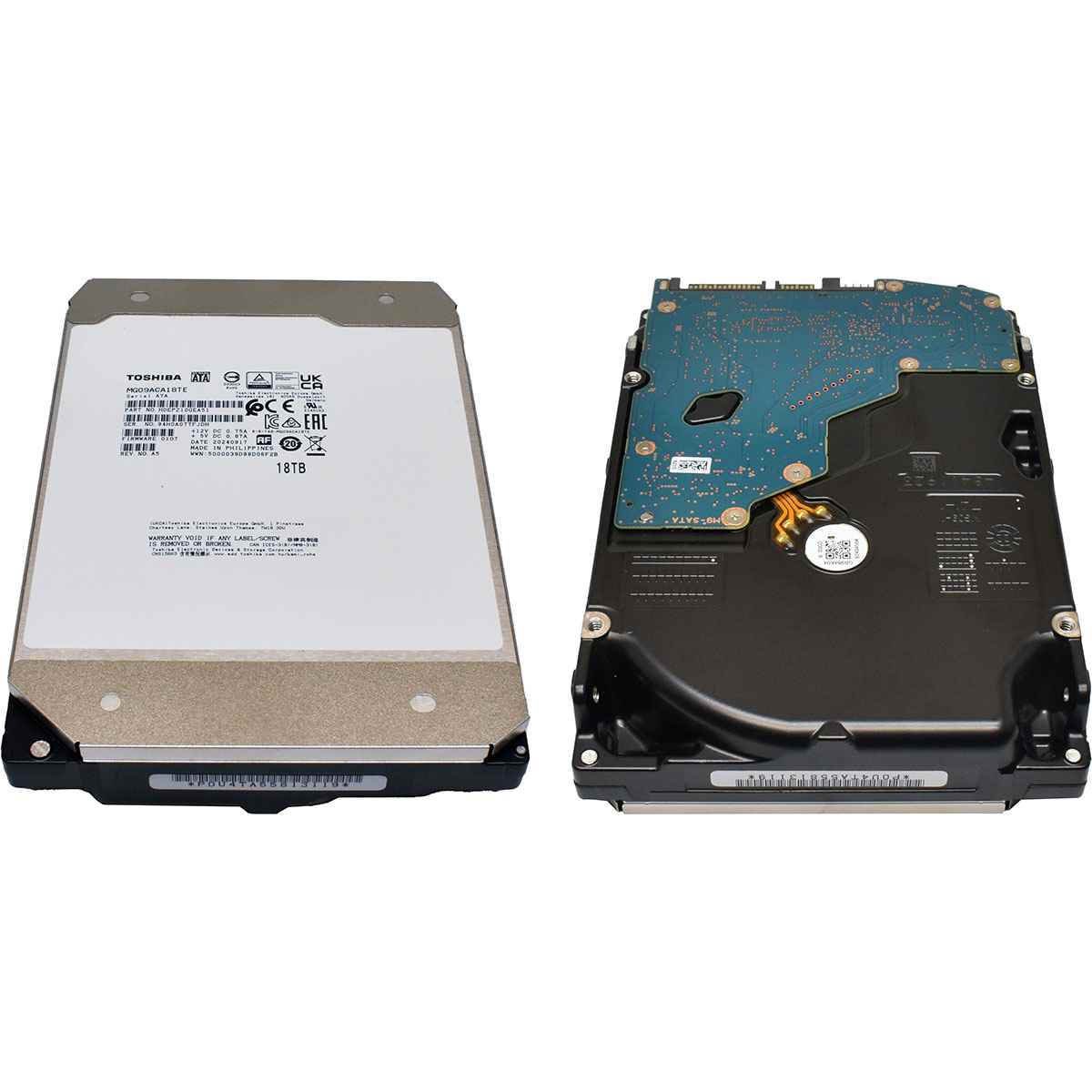 Toshiba 18TB 3.5" SATA 6G 7.2k HDD Festplatte MG09ACA18TE HDEPZ10GEA51 Neu Bulk Toshiba 18TB 3.5" SATA 6G 7.2k HDD Festplatte MG09ACA18TE HDEPZ10GEA51 Neu Bulk