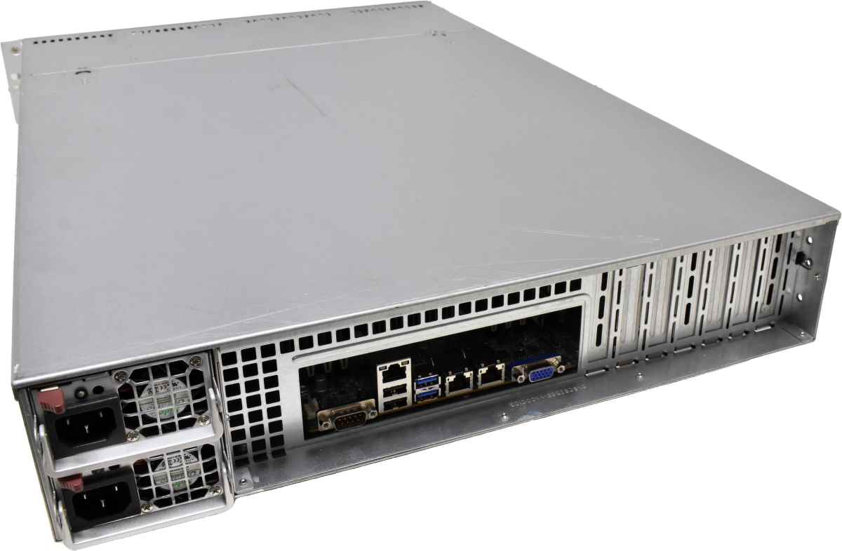 Supermicro CSE826 E5-1650 V3 6C 3,5GHz X10SRL-F Board 64GB RAM 8x 3,5Zoll Bay #1 Supermicro CSE826 E5-1650 V3 6C 3,5GHz X10SRL-F Board 64GB RAM 8xLFF 2xPERC H310