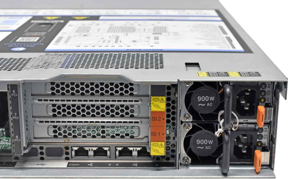 IBM QRadar xx48 Server ohne CPU 2x HS 0GB PC4 16x SFF M5210 4412Q3B