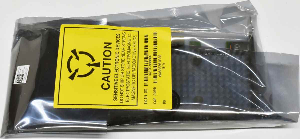 Dell Microsemi 0J2TW5 SmartRAID 3162-8i/e 12G MiniSAS HD RAID Controller 2 x SFF-8643 LP