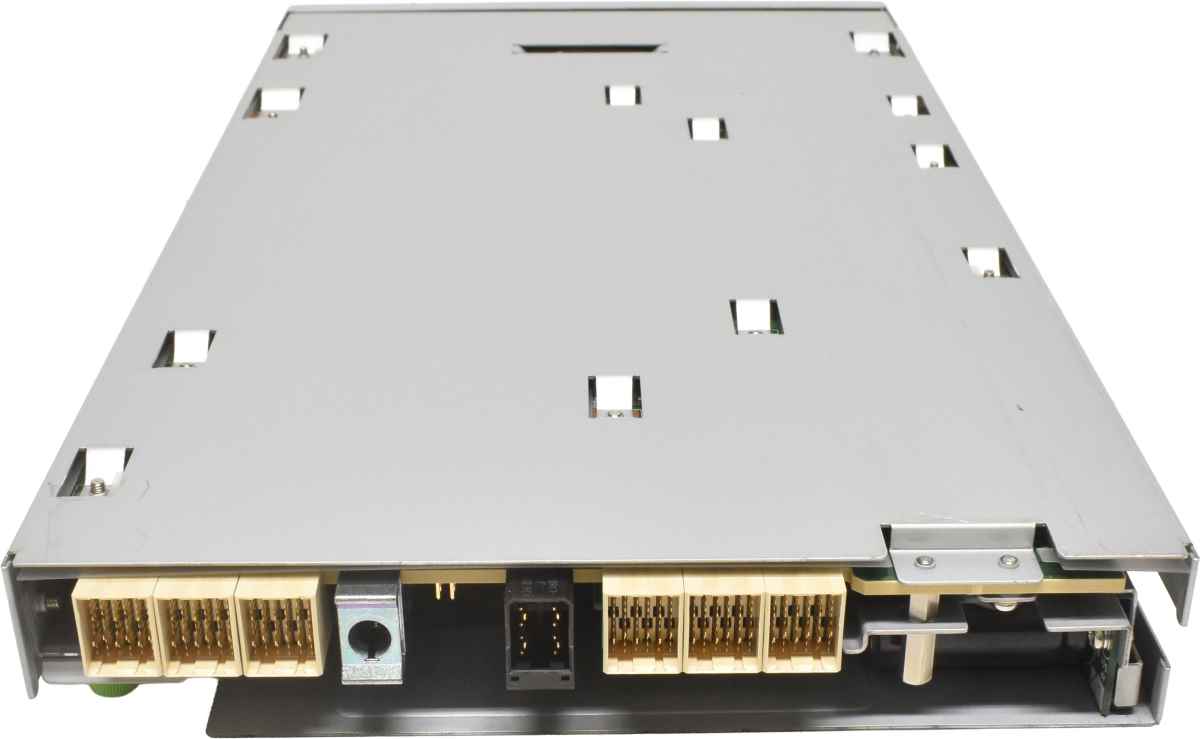 Fujitsu CA07336-C001 4Gb RAID Controller for Eternus DX80 S2 DX90 S2 Storage 2 x Mini GBICs