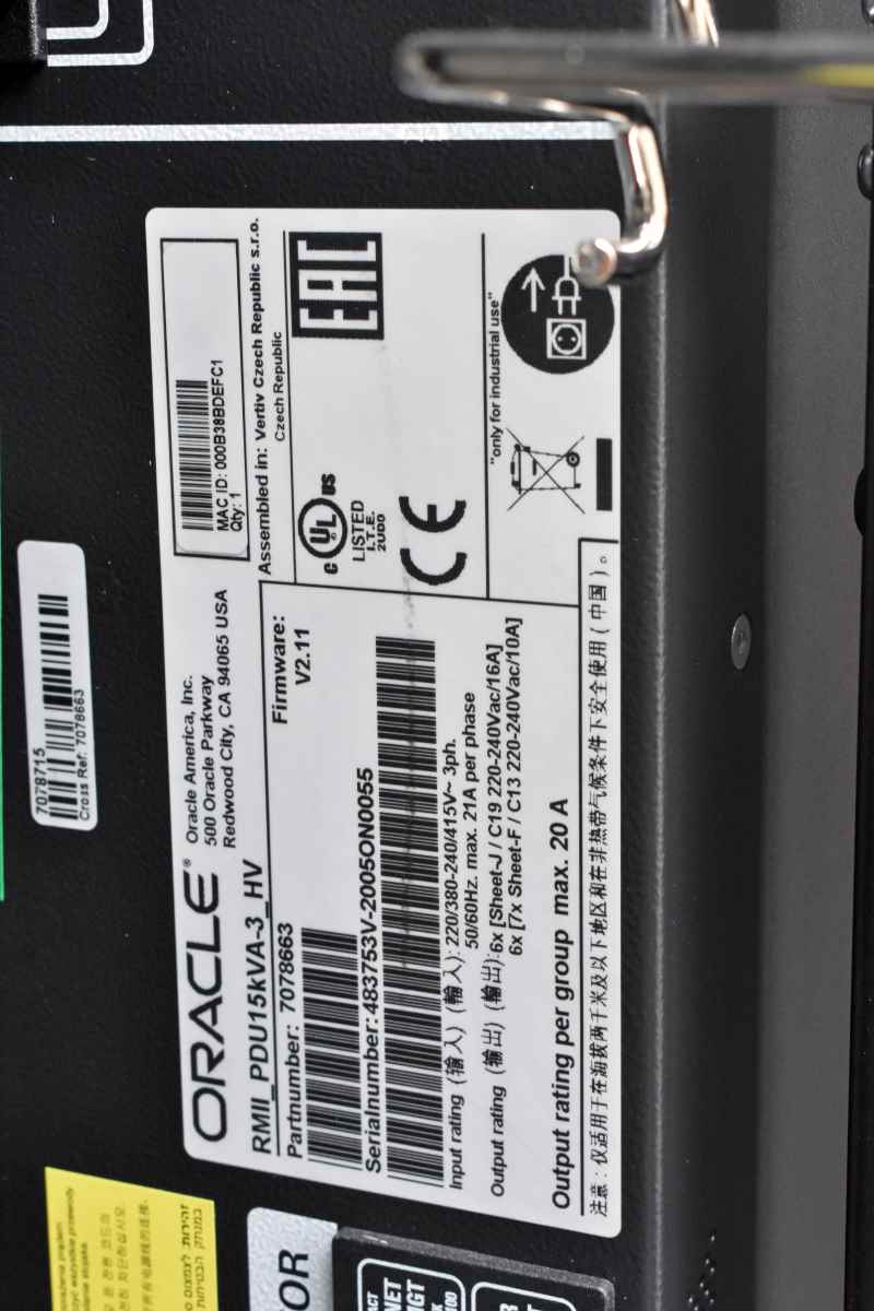 Sun Oracle Exadata X8-2 Server Cabinet 1242 7120092-8559 2x PDU +Key +Cables