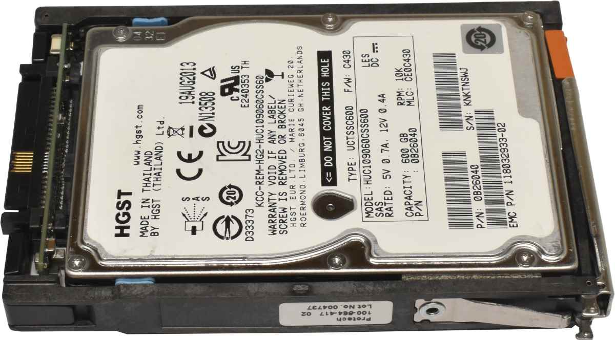 EMC HGST 600GB 2.5" 10K 6G SAS HDD Festplatte HUC109060CSS600 0B26040 118032933-02 mit EMC Rahmen