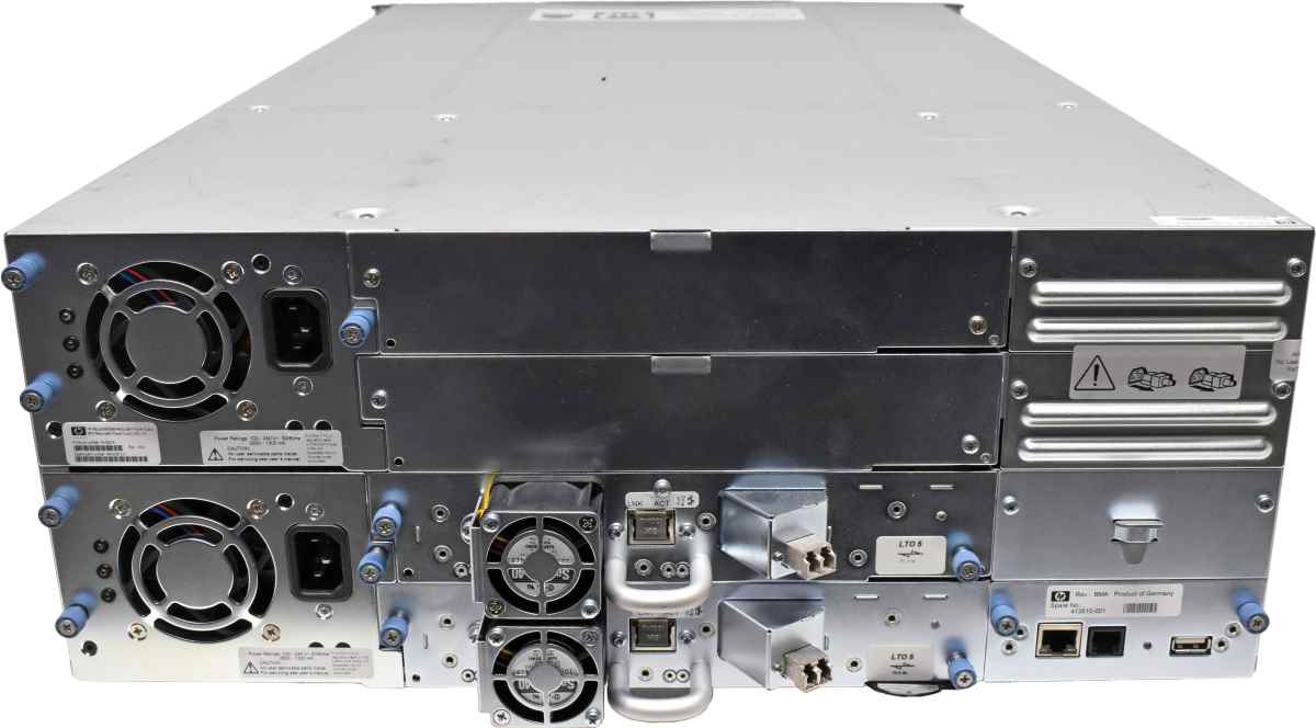 HP StorageWorks MSL4048 BL543A Tape Library 2x LTO5 +Controller Card 2xPSU