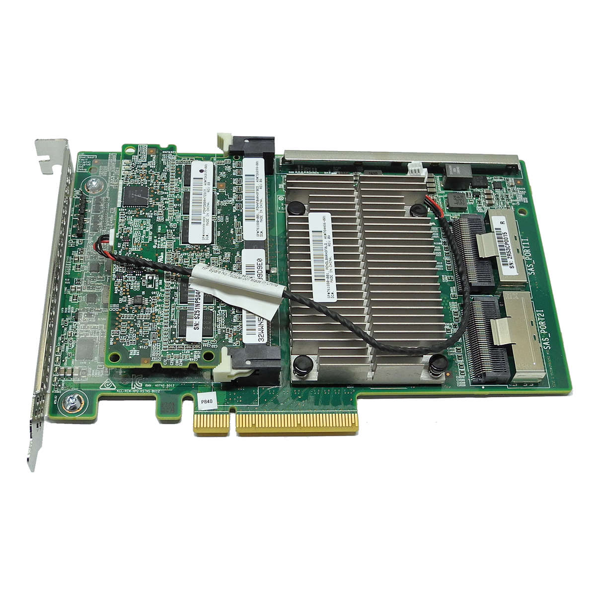 HP-Smart-Array-P840-12Gb-SAS-RAID-Controller-4GB-F-003.jpg HP Smart Array P840 12Gb SAS RAID Controller 4GB FBWC +2x SAS Kabel 761880-001