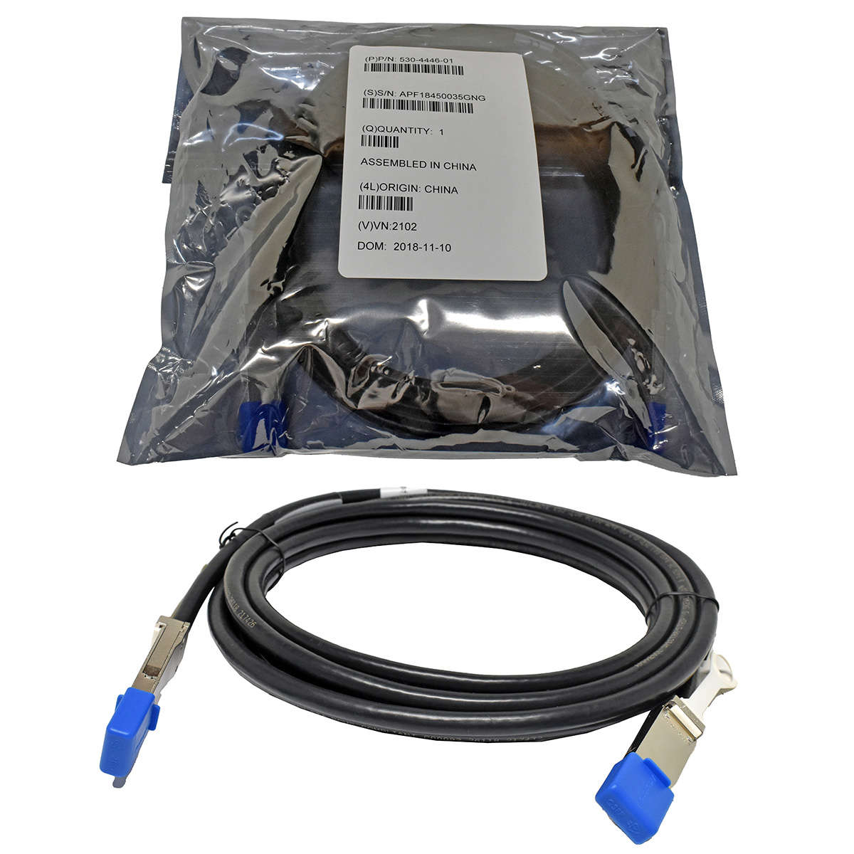 Amphenol-Sun-Oracle-530-4446-01-10G-QSFP---QSFP-Da-005.jpg Amphenol Sun Oracle 530-4446-01 10G QSFP - QSFP Datenkabel 5m