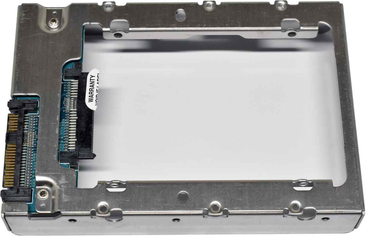 Toshiba FKU23A A5A002829010 3.5" to 2.5" SAS SSD Caddy / Adapter/ Interposer + srews