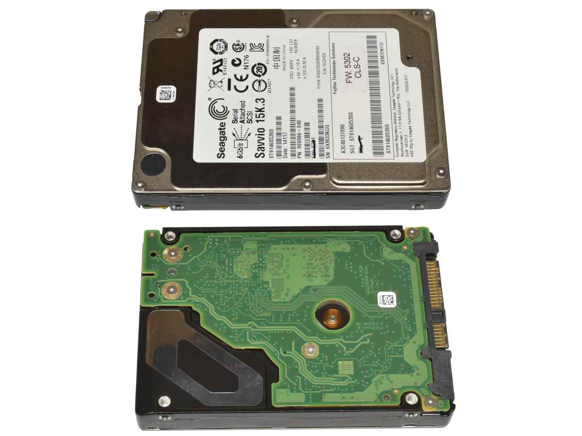 Seagate 146GB 2.5" 15K 6G SAS HDD Festplatte ST9146853SS 9SV066-040
