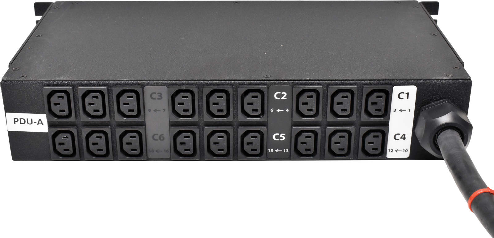 Geist-MU3309-U2YR183-153C13PS56-18-x-C13-32A-PDU-002.jpg Geist MU3305 U2YR183-103C13PS56 18 x C13 32A PDU
