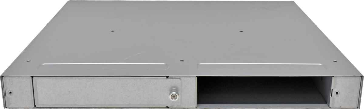 Brocade 6505 SM-6505-120R 24-Port 16G SFP+ FC Switch slightly damaged no PSU