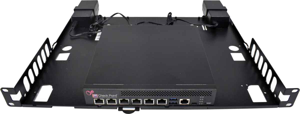 Check Point Quantum 3600 QB-1 Security Gateway Kit Rack Mount Shelf Neuwertig