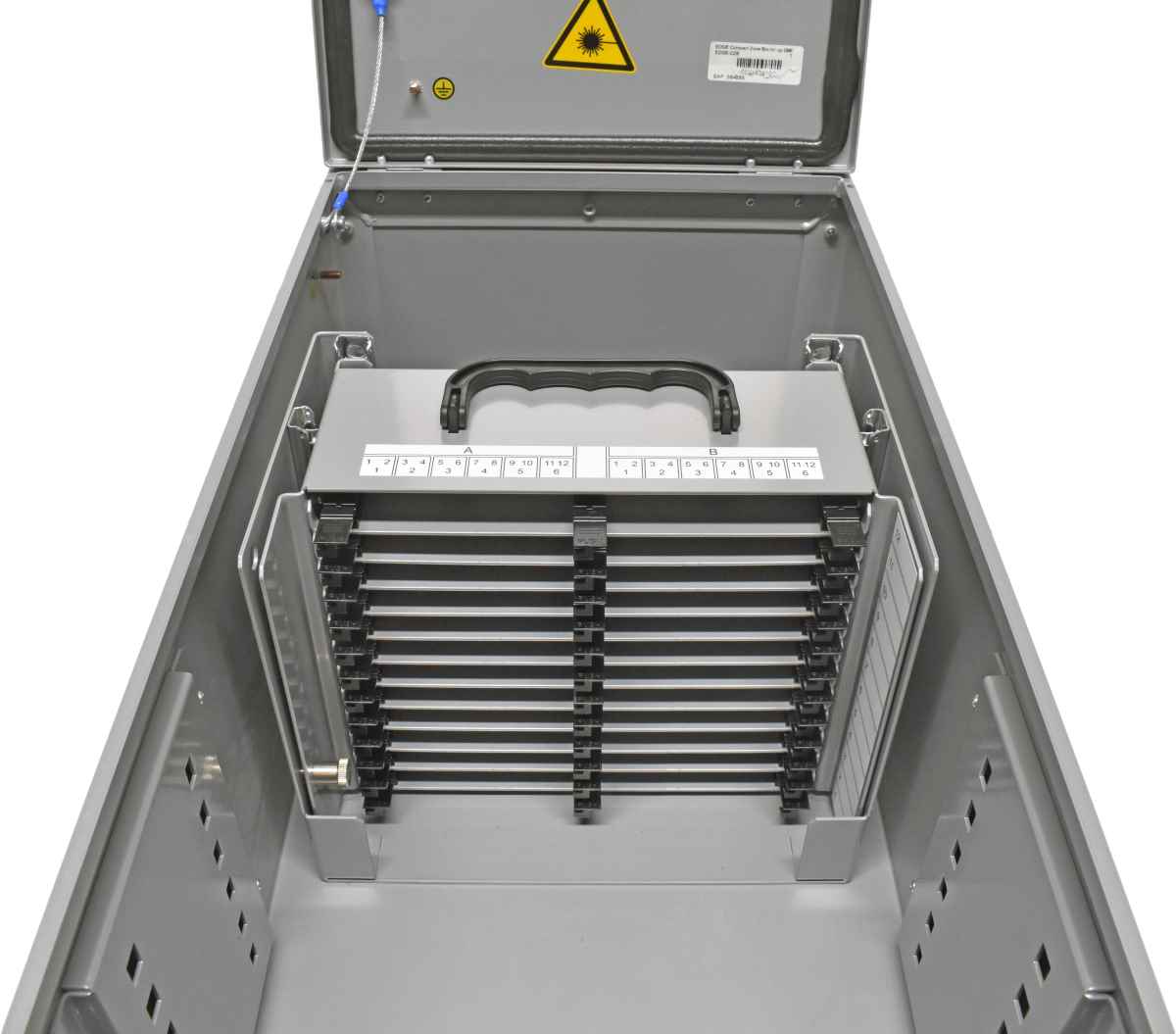 Corning EDGE-CZB Edge Floorbox for raised floor installation 288f +frame +keys Corning EDGE-CZB Edge Floorbox for raised floor installation 288f +keys
