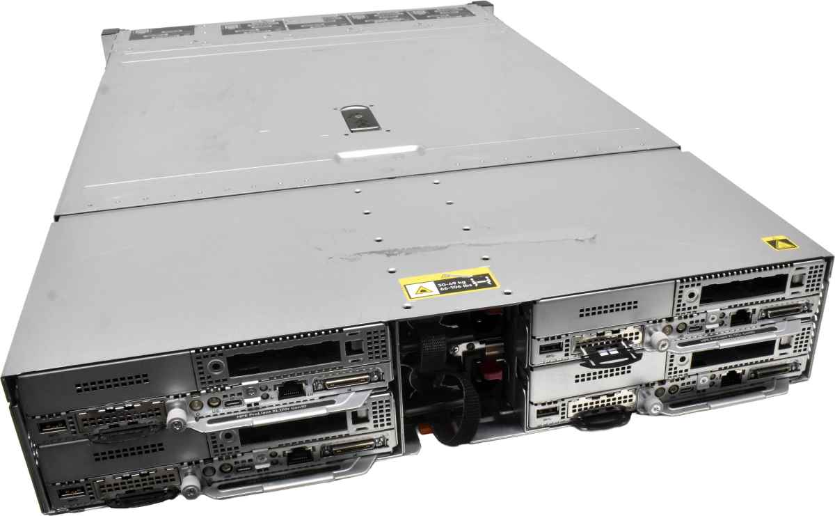 HP Server Apollo r2600 G10 4xXL170r G10 8xSilver 4208 128GB 24x SFF 2,5 2x PSU HP Server Apollo r2600 G10 4xXL170r G10 8xPlatinum 8276 256GB 24x SFF 2,5 2x PSU