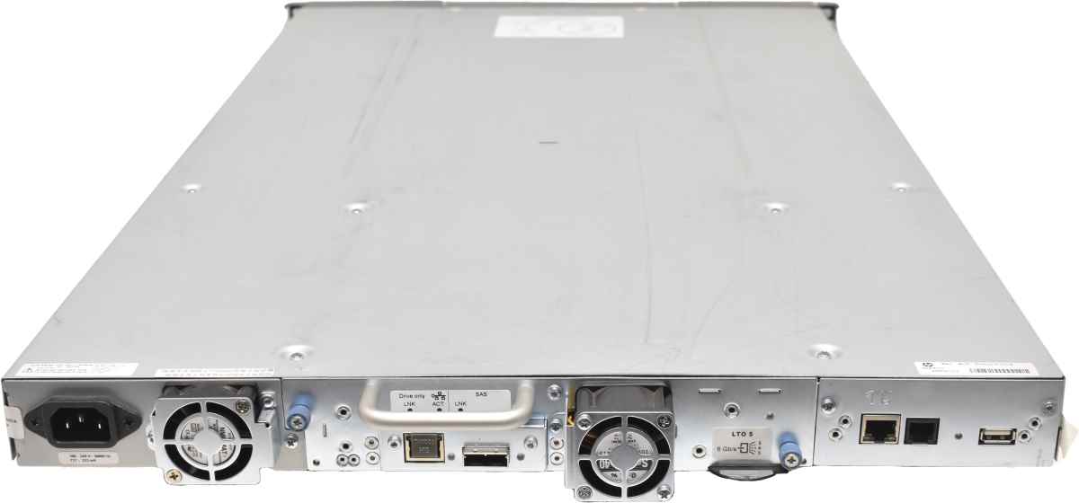 HP StorageWorks 1/8 G2 8-Slot Tape Autoloader 435243-002 LTO-5 6G SAS RJ-45 HP StorageWorks 1/8 G2 8-Slot Tape Autoloader 435243-002 LTO-5 6G SAS RJ-45