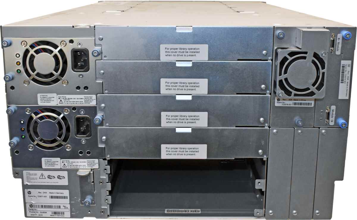 HP StoreEver MSL6480 Expansion Module QU626A 723571-001 + Expansion Module Controller 723574-001 no Tape Drives HP StoreEver MSL6480 Expansion Module QU626A 723571-001 + Expansion Module Controller 723574-001 no Tape Drives