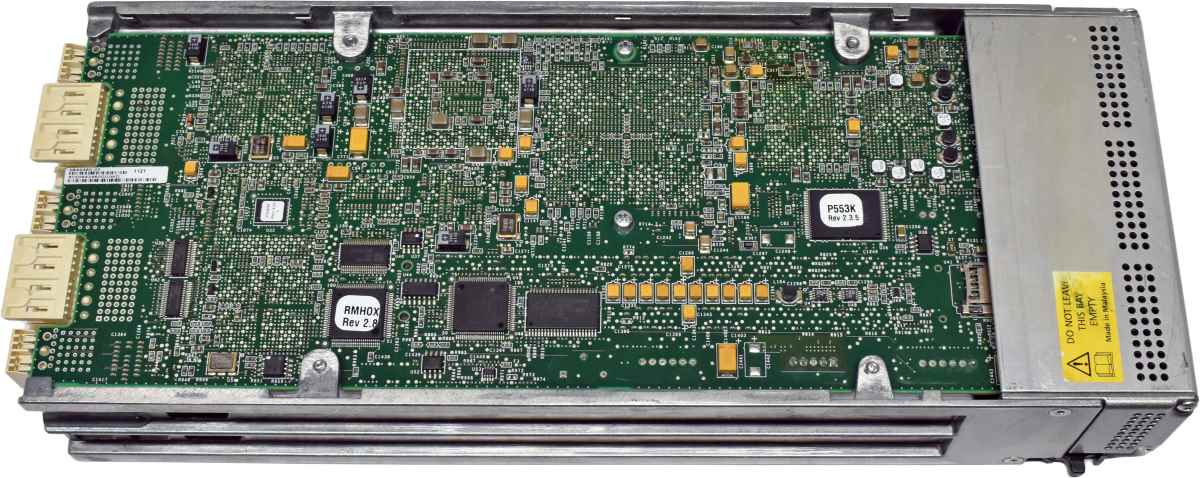 DELL E03M005 0PH6V0 EqualLogic Control Module 10 für PS6510 Series DELL E03M005 0PH6V0 EqualLogic Control Module 10 für PS6510 Series