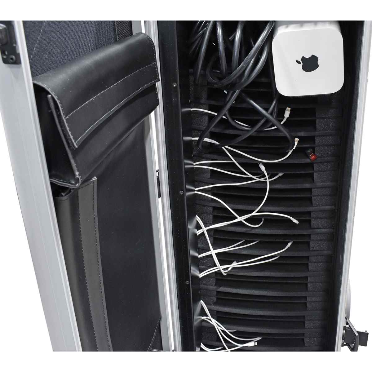 mobile IT Service KlasseMobil S24 Tablet mobile charging station Trolley + Apple AirPort Extreme