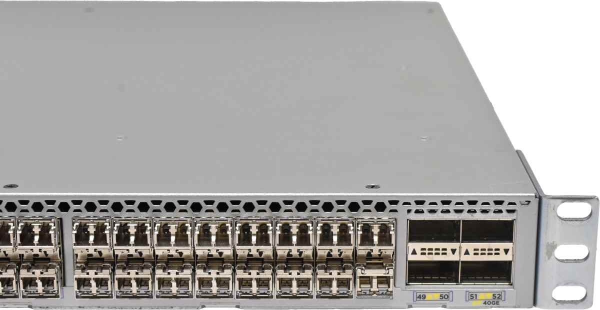 Extreme XBR-VDX6740-24-F 48-Port 10G SFP+ Ethernet Switch 4x 40G QSFP+ 48 Mini GBICs