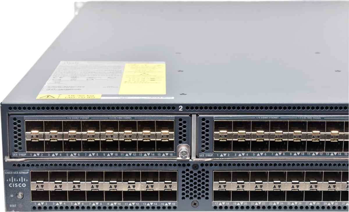 Cisco UCS-FI-6296UP 68-4272-02 96-Port 8/10 SFP+ FCoE FC Switch 13 Mini GBICs