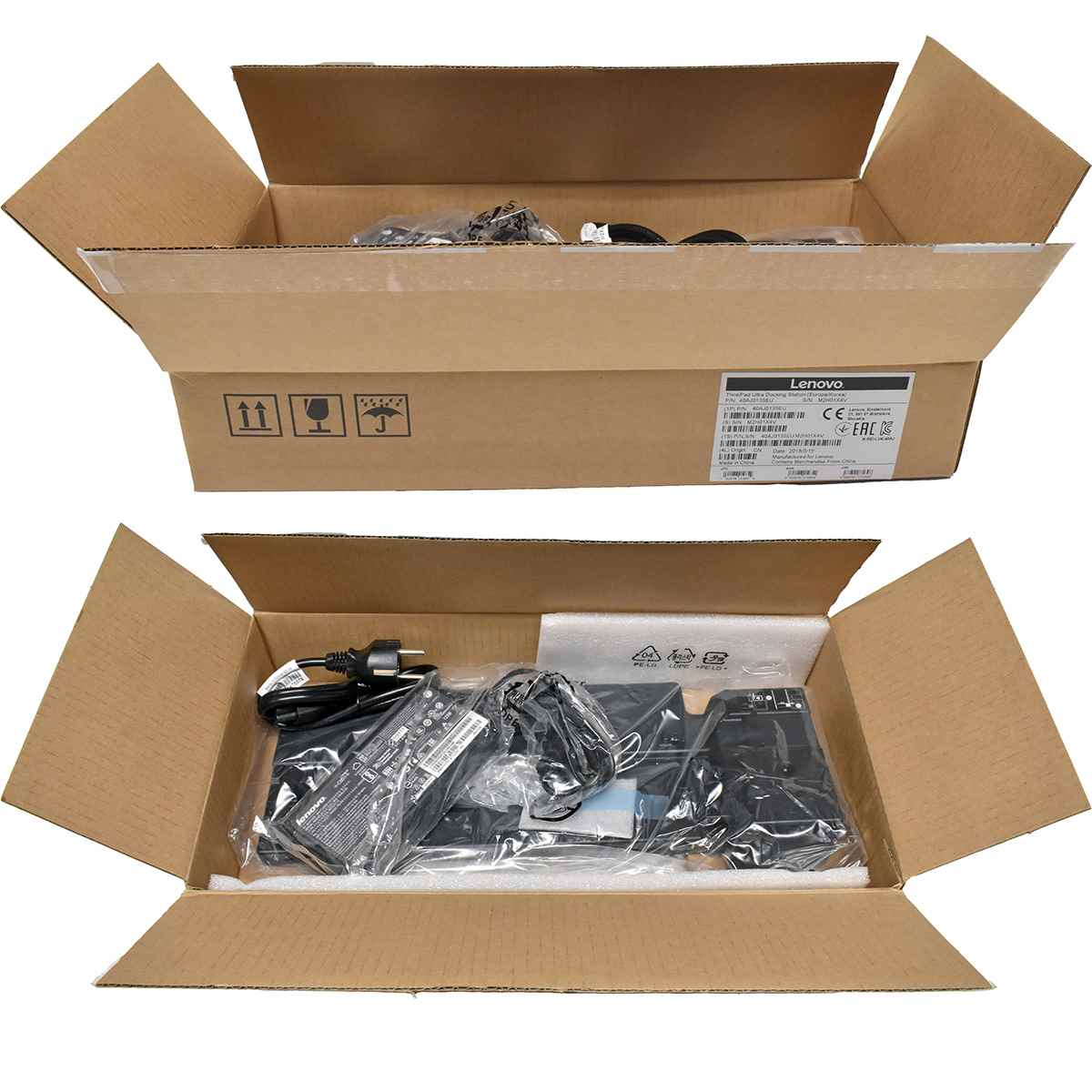 Lenovo ThinkPad Ultra Docking Station 40AJ0135EU neuwertig Lenovo ThinkPad Ultra Docking Station 40AJ0135EU neuwertig