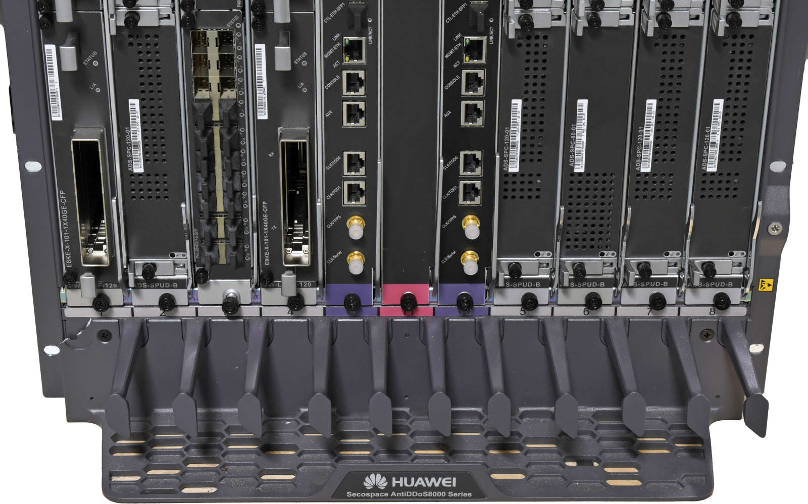 Huawei-Secospace-AntiDDos8080-Protection-System-11-004.jpg Huawei Secospace AntiDDos8080 Protection System 11x Modules inclusive LPUF-40-A