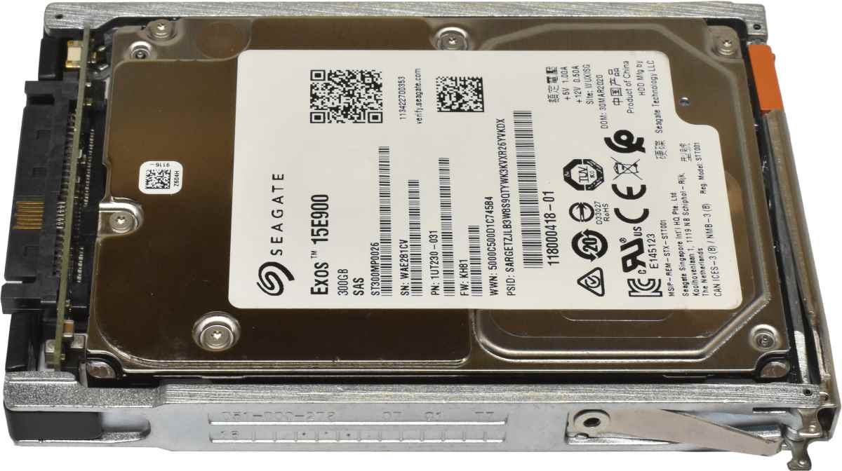 EMC Seagate Exos 15E900 300GB 2.5" 15K 12G SAS HDD Festplatte ST300MP0026 1UT230-031 mit EMC Rahmen