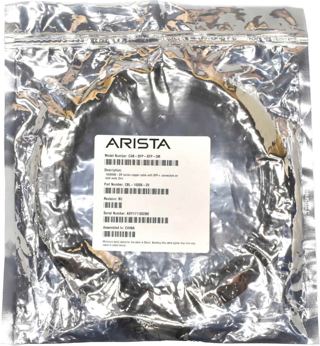 ARISTA CAB-SFP-SFP-5m 10GBASE-CR twinax copper cable with SFP+ connectors on both ends 5m CBL-10006-20 Neu NEW ARISTA CAB-SFP-SFP-5m 10GBASE-CR twinax copper cable with SFP+ connectors on both ends 5m CBL-10006-20 Neu NEW