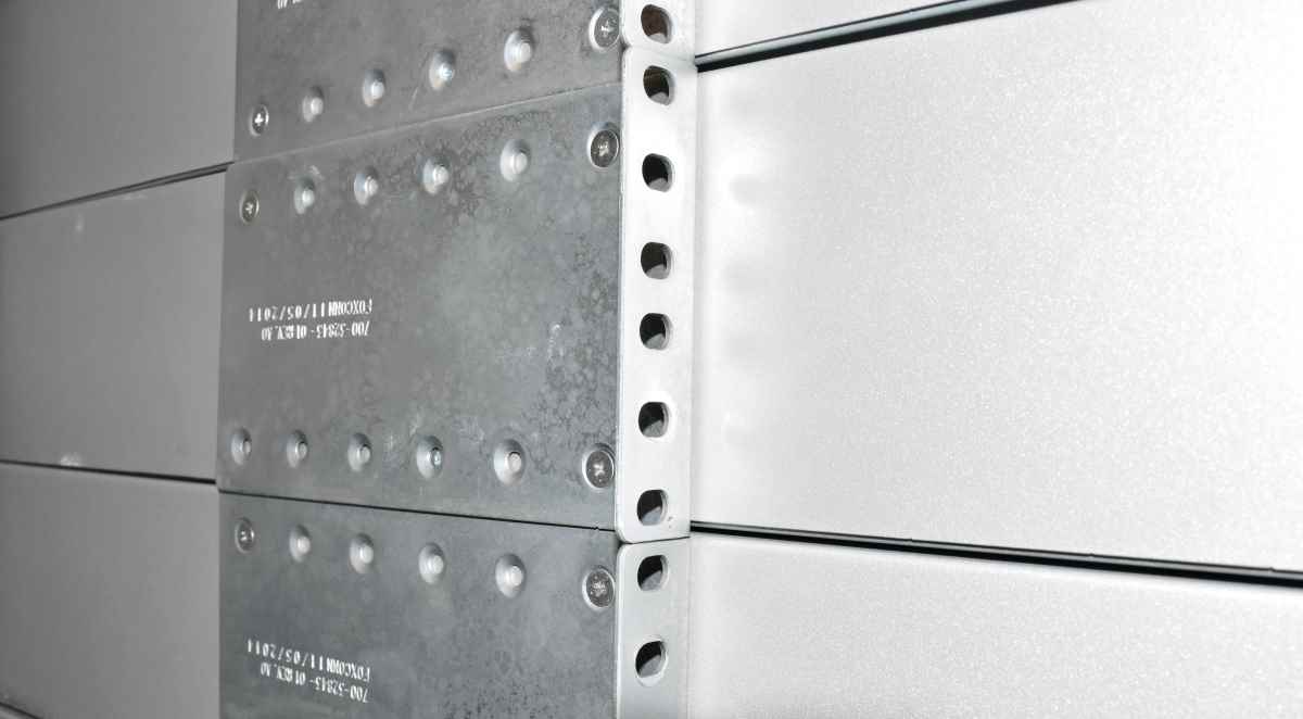 Cisco Nexus N3K-C3164Q-40GE 64-Port 40G QSFP+ 2U Ethernet Switch +Rack Ears