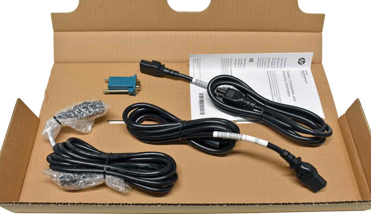 HP 0X2X16 G3 KVM Console Switch AF652A 16-Port +Accessories NEW