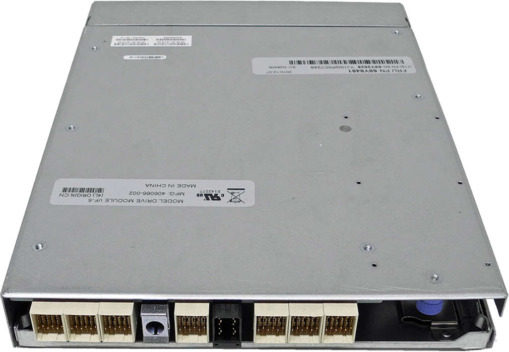 IBM-Storage-SAS-RAID-Controller-68Y8481-2-mini-GBI-003.jpg IBM Storage SAS RAID Controller 68Y8481 + 2 mini GBICs