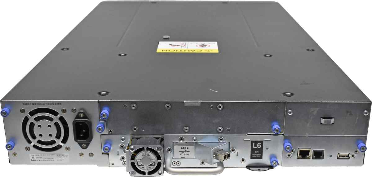 Dell PowerVault TL2000 2726305 24-Slot Tape Library 1x LTO-6 P35P1982 8G FC +Network Module