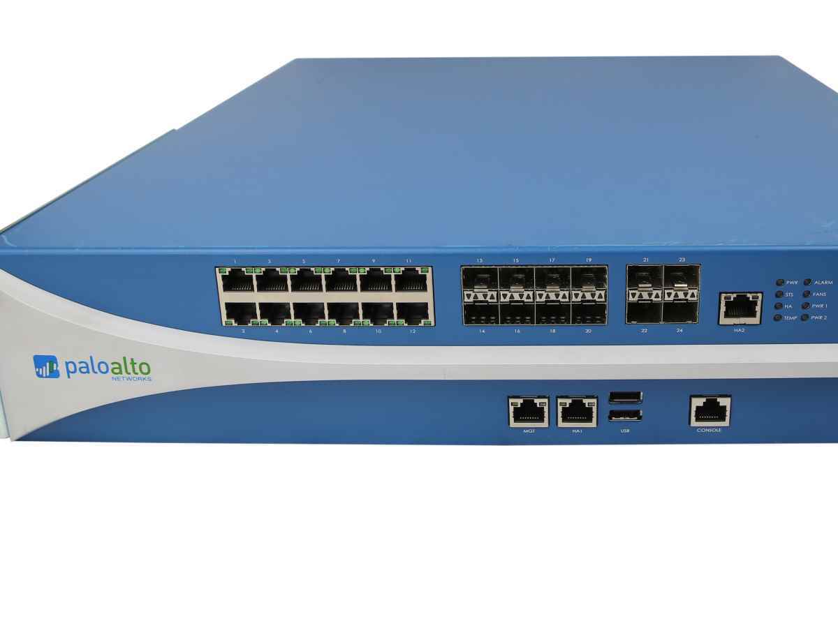 Palo Alto Firewall PA-5050 750-000078-00L 12-Port GE 8x SFP 4x 10G SFP+ 2x SSD 2x Mini GBIC