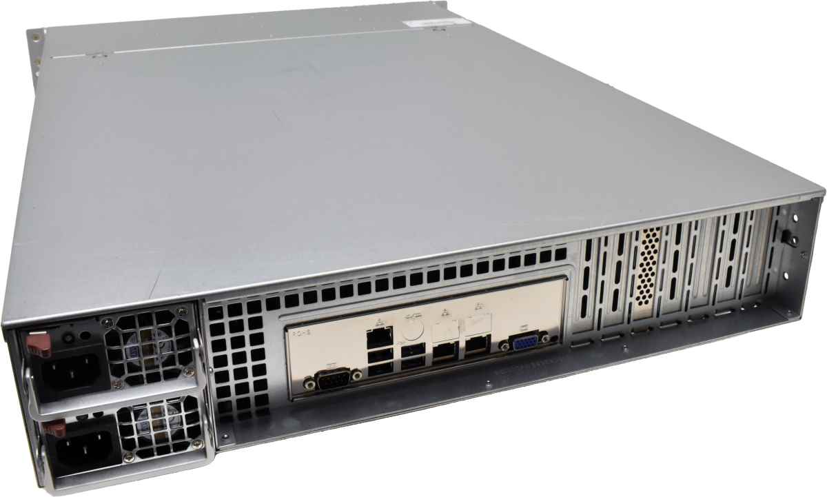 Supermicro CSE826 E5-1650 V3 6C 3,5GHz X10SRi-F Board 64GB RAM 12xLFF ASR-71605