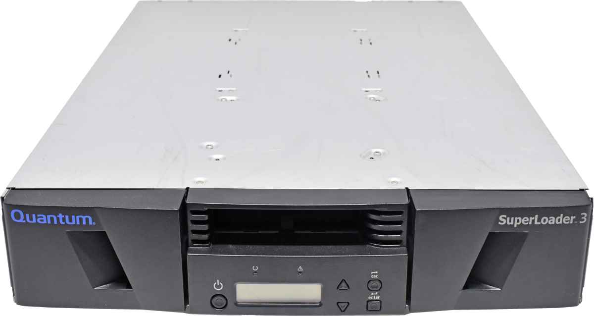 Quantum L700 Superloader 3 Tape Autoloader E7-LFWWE-YF Drive Type LTO-6 6G SAS 16 Slots 2 Magazines 2U 2HE Quantum L700 Superloader 3 Tape Autoloader E7-LFWWE-YF Drive Type LTO-6 6G SAS 16 Slots 2 Magazines 2U 2HE