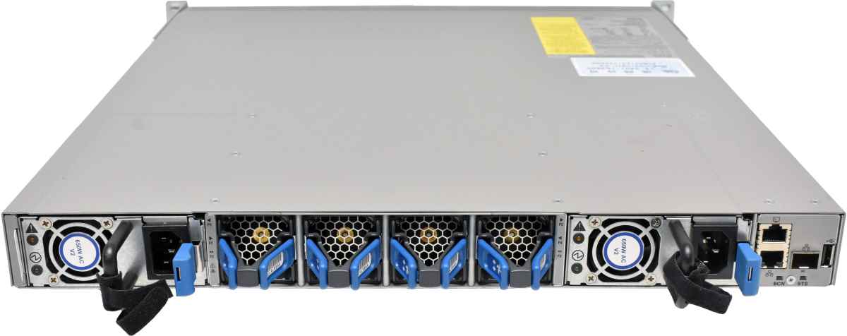Cisco Nexus N9K-C93108TC-EX 48-Port RJ-45 10 GE Switch 6x 100G QSFP28 +Rack Ears blue FANs Cisco Nexus N9K-C93108TC-EX 48-Port RJ-45 10 GE Switch 6x 100G QSFP28 +Rack Ears blue FANs