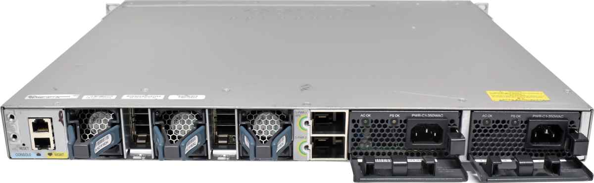 Cisco WS-C3850-48T-L 48-Port stackable Gigabit Ethernet Switch 2x PSU Cisco WS-C3850-48T-L 48-Port stackable Gigabit Ethernet Switch 2x PSU