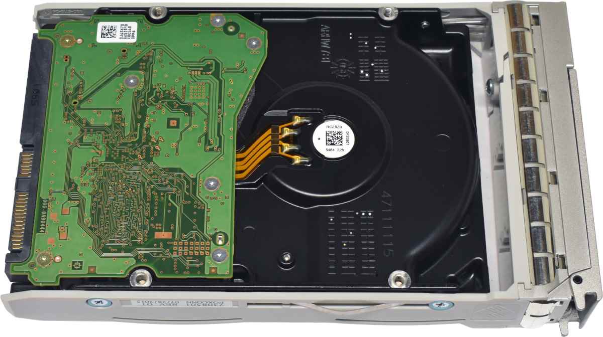 Sun Oracle HGST 7301588 HUH728080AL5200 8TB 3.5" 7.2K 12G SAS HDD +Caddy Sun Oracle HGST 7301588 HUH728080AL5200 8TB 3.5" 7.2K 12G SAS HDD +Caddy