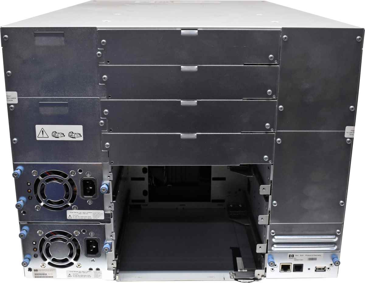 HP StorageWorks MSL8096 AJ040A Tape Library + Library Controller Board 440327-001 no Tape Drives HP StorageWorks MSL8096 AJ040A Tape Library + Library Controller Board 440327-001 no Tape Drives