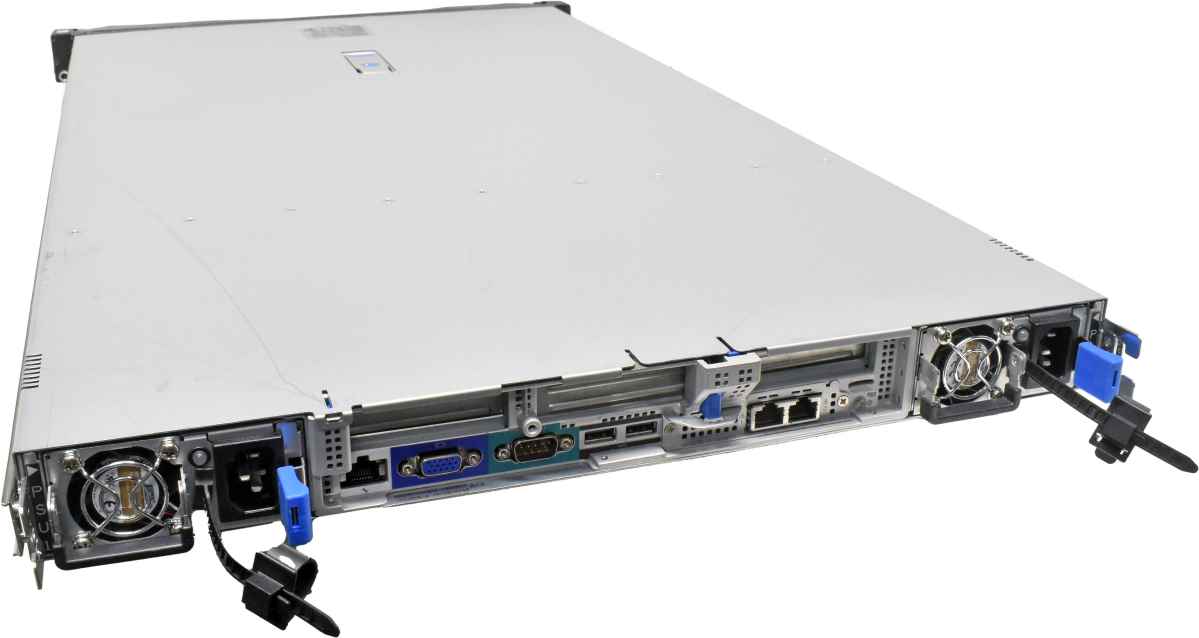 NetApp SG1000 StorageGrid  2x Gold 6230 CPU 2,10GHz 192GB RAM 12x HDD 2,5" SFF