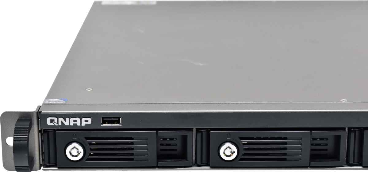 QNAP TS-469U-RP 4-Bay NAS Server Intel Atom Dual-Core 2.13 GHz 1 GB DDR3 RAM 4x 4TB 3.5 HDD QNAP TS-469U-RP 4-Bay NAS Server Intel Atom Dual-Core 2.13 GHz 1 GB DDR3 RAM 4x 4TB 3.5 HDD