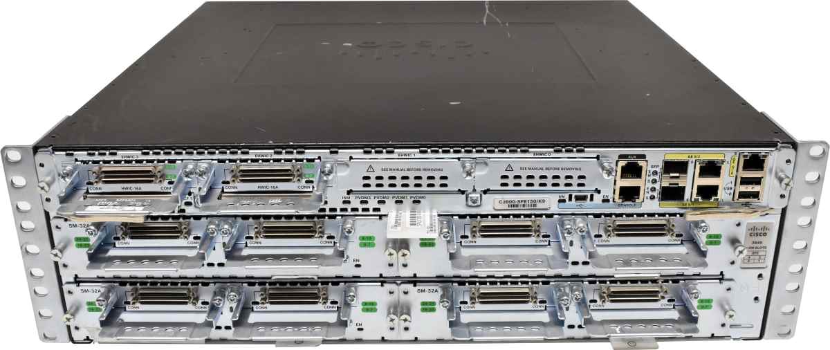 Cisco 3945-Chassis + Modul C3900-SPE150/K9 4x Modul SM32A 10x HWIC16A 2x PSU Cisco 3945-Chassis + Modul C3900-SPE150/K9 4x Modul SM32A 10x HWIC16A