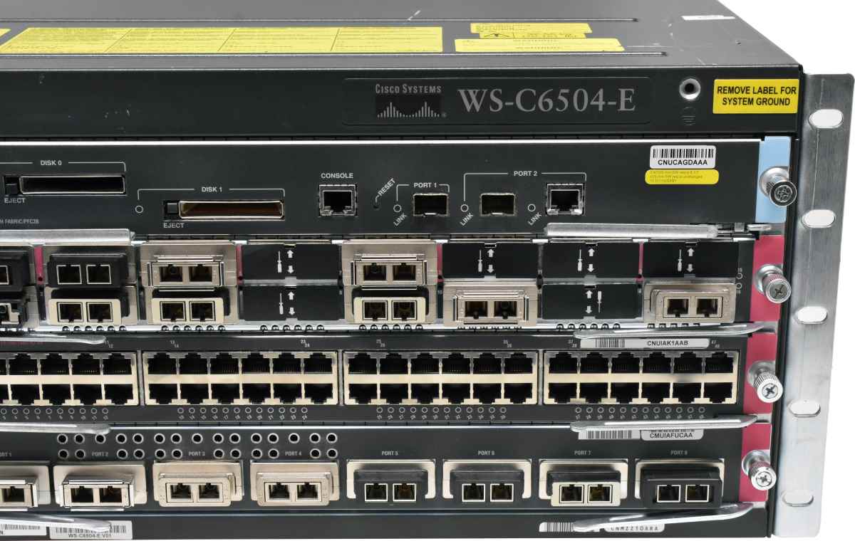 Cisco Catalyst WS-C6504-E 68-2476-01 +Modules WS-SUP720-3B WS-X6716-10GE WS-X6748-GE-TX WS-X6708-10GE 2xPSU 18x 10G GBIC Rack Ears
