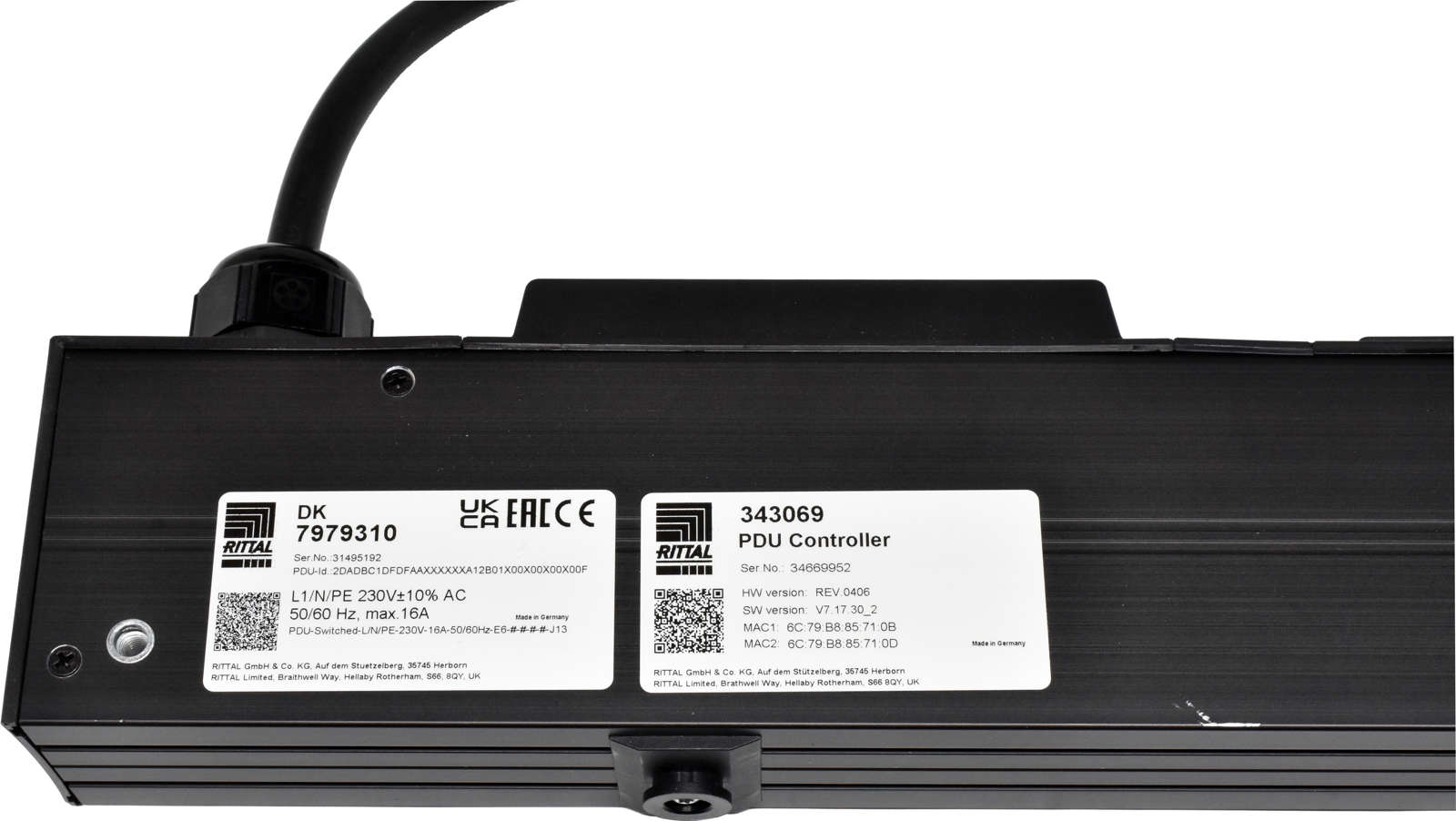 Rittal-7979-310-16A-3-7KW-High-end-IT-Rack-Power-D-003.jpg Rittal 7979.310 16A 3,7KW High-end IT Rack Power Distribution PDU 6x C13 1x C19