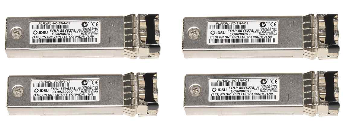 IBM 00AR097 8GB FC SAN Controller für Storwize V7000 00AR039 + 4x GBICs IBM 01EJ404 8GB FC SAN Controller für Storwize V7000 01EJ402 + 4x GBICs